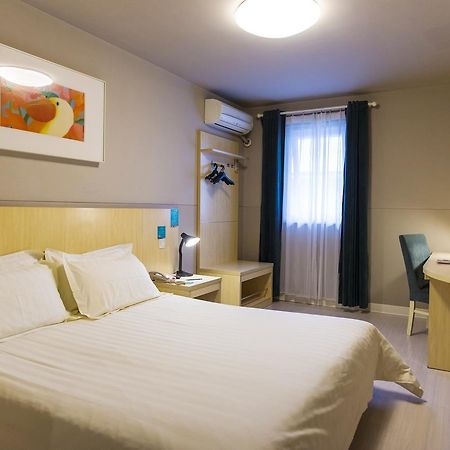 Jingjiang Inn Wuxi Liyuan Development Zone Екстериор снимка